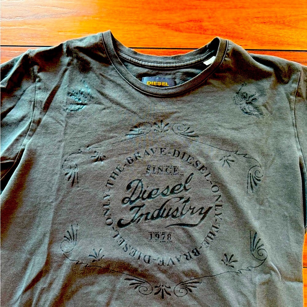 Diesel Men's Gray T-Shirt Large